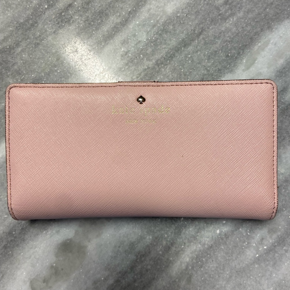 Kate Spade bifold wallet